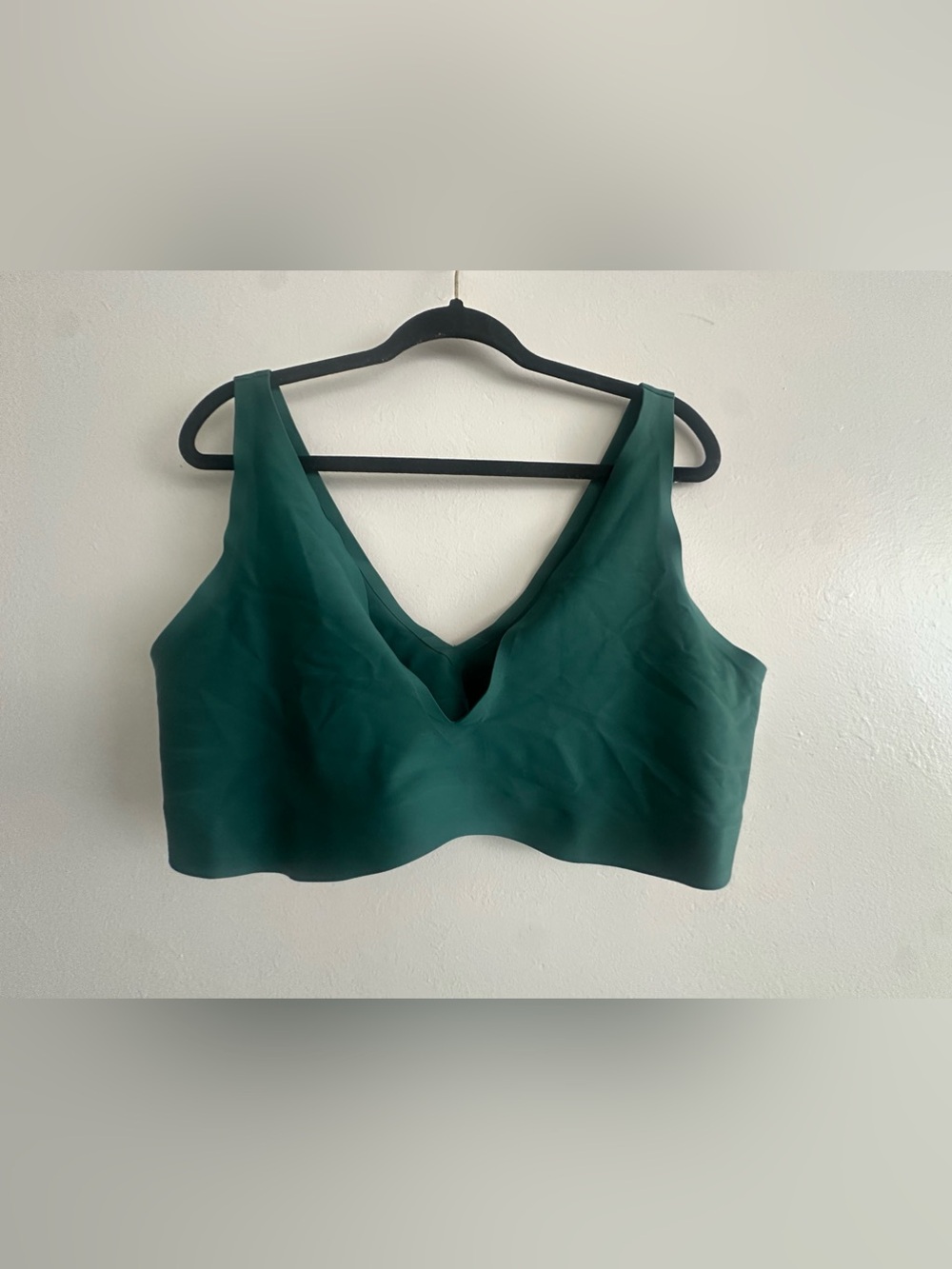 Everyday V-Neck Wireless Bralette in Deep Green